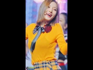 fromis 9 lee sae-rom see-through black fromis 9 saerom -mp4 (5)
