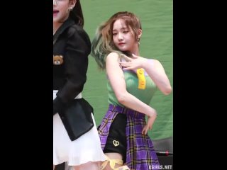 jisun fromis9 190607 5 kgirls.net   create, discover and share awesome gifs on gfycat