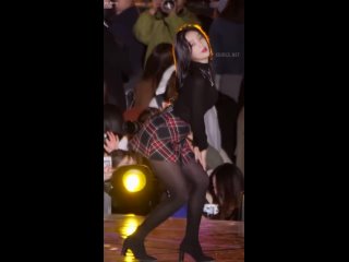 joy redvelvet seeth 1 kgirls.net   create, discover and share awesome gifs on gfycat