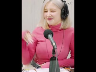(momoland nancy) [  heye kr] - create, discover and share awesome gifs on gfycat 10